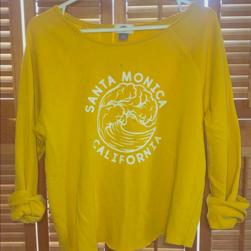 cropped crew neck